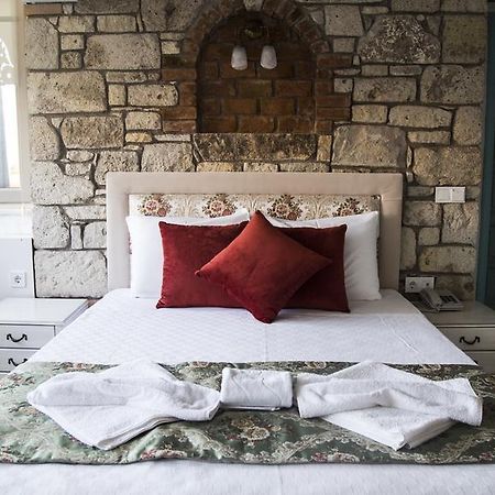 Alacati Sardunya Hotel エクステリア 写真