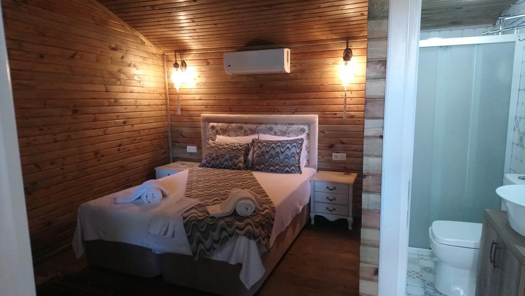 Alacati Sardunya Hotel エクステリア 写真