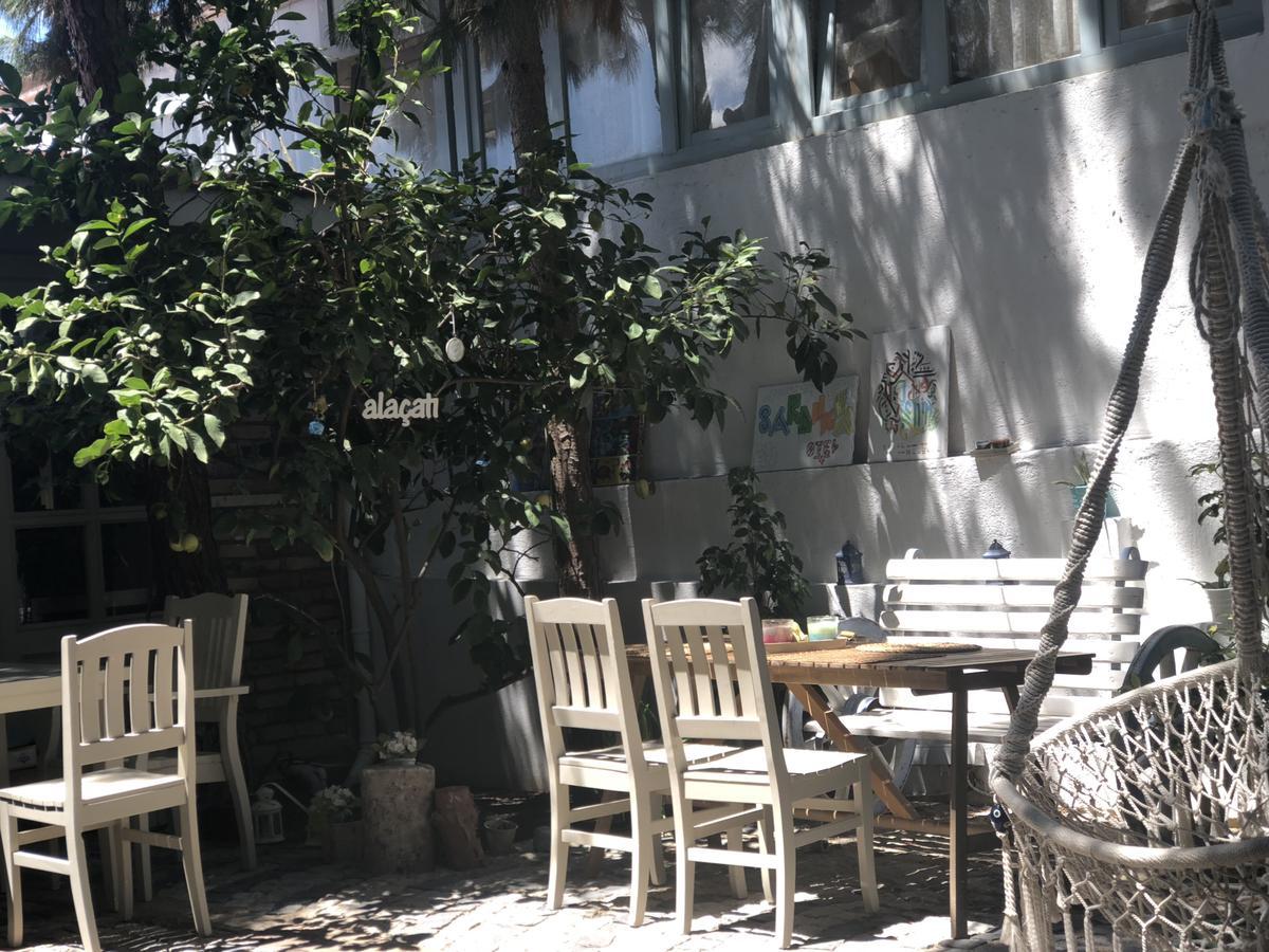 Alacati Sardunya Hotel エクステリア 写真